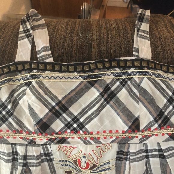 Fossil Summer Embroidered Top - Picture 3 of 6